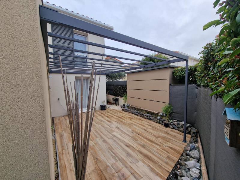Pergola en métal à Montpellier : demandez un devis gratuit à CMT Metallurgie